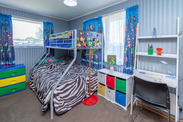 Photo of property in 138 Northcote Road, Northcote, Christchurch, 8052