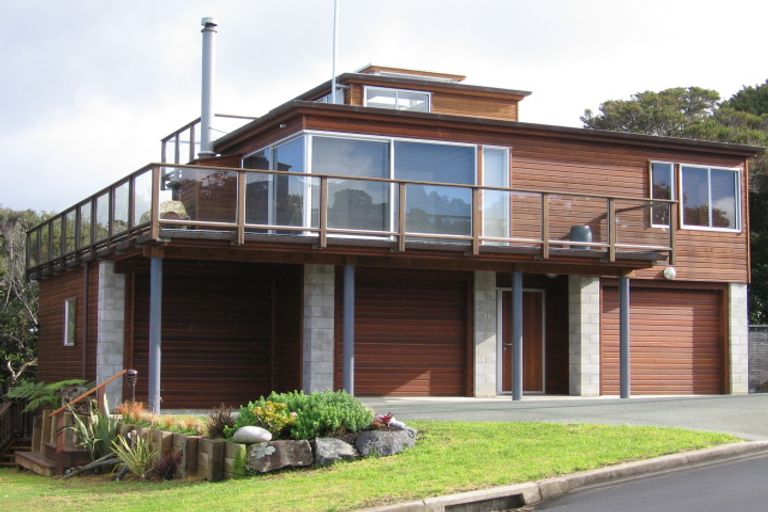 Photo of property in 48 Grand View Road, Leigh, 0985