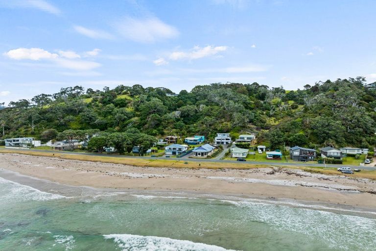 Photo of property in 191 Oakura Road, Oakura, Hikurangi, 0184