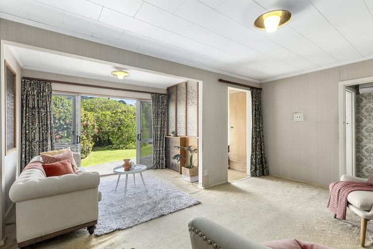 Photo of property in 146 Main Road, Tawa, Wellington, 5028