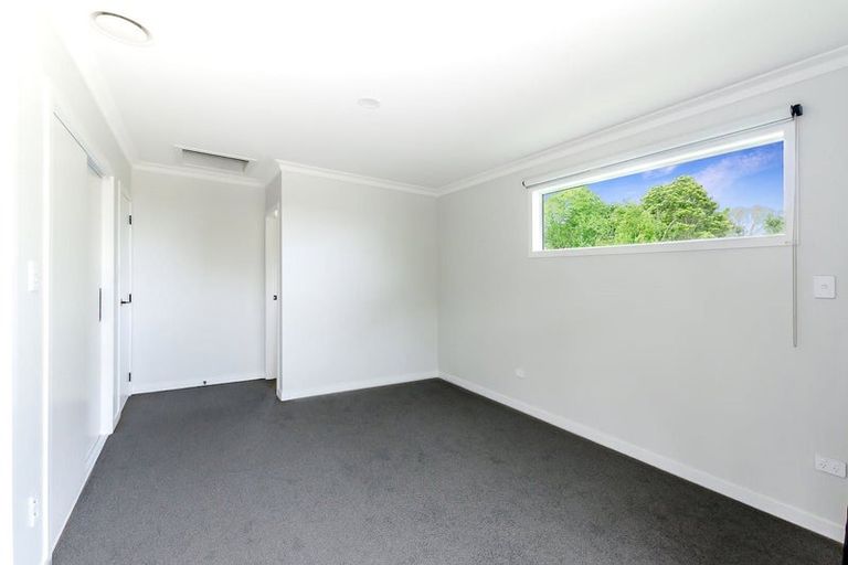 Photo of property in 21 Ruru Street, Waikanae, 5036
