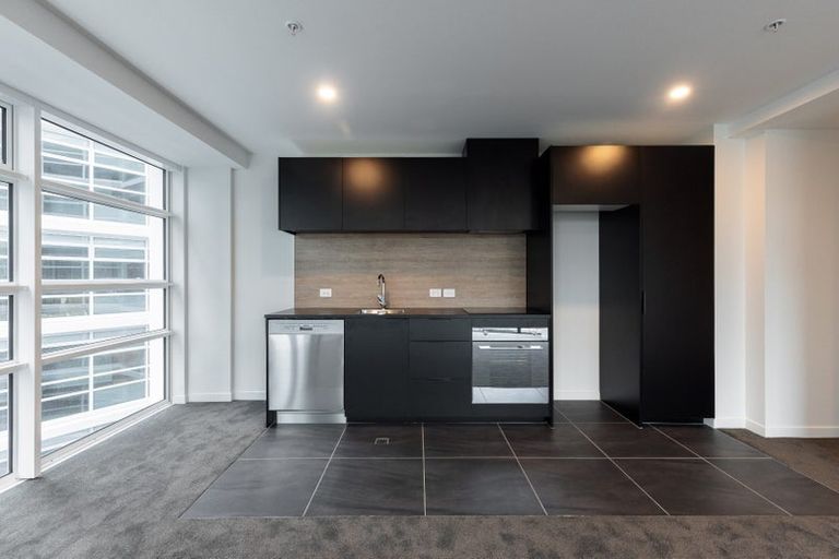 Photo of property in Pinnacle Apartments, E803/160 Victoria Street, Te Aro, Wellington, 6011