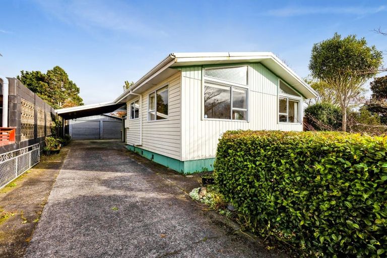 Photo of property in 3 Koromiko Street, Inglewood, 4330