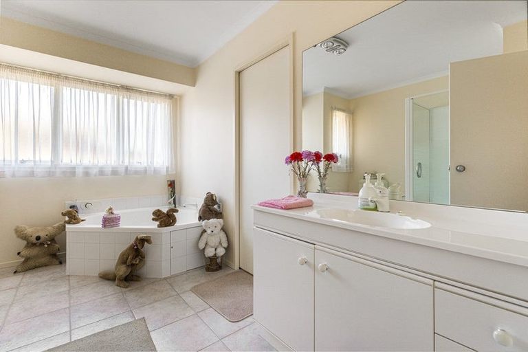 Photo of property in 247 Shirley Road, Papatoetoe, Auckland, 2025