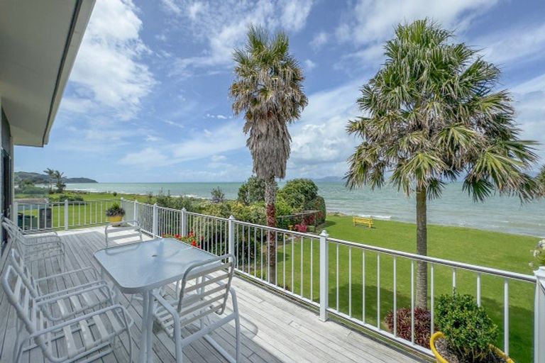 Photo of property in 1694 East Coast Road, Whakatiwai, Pokeno, 2473