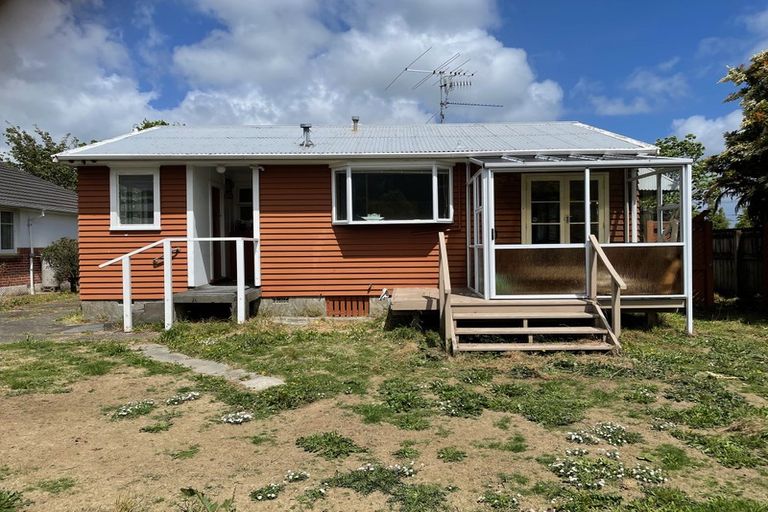 Photo of property in 8 Hall Grove, Ebdentown, Upper Hutt, 5018
