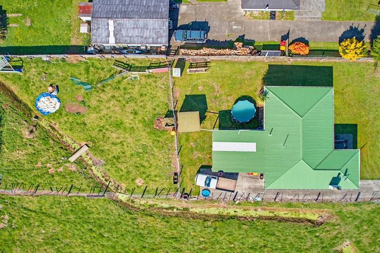 Photo of property in 22 Carlson Street, Dannevirke, 4930