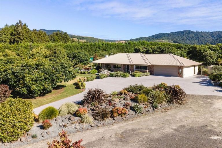 Photo of property in 360 Wharawhara Road, Tahawai, Katikati, 3178