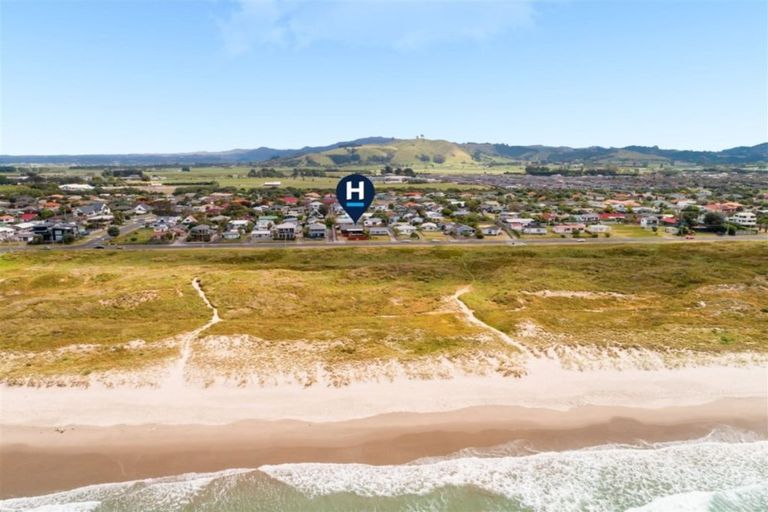 Photo of property in 770 Papamoa Beach Road, Papamoa Beach, Papamoa, 3118