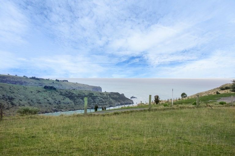 Photo of property in 4 Long Lookout Road, Little Akaloa, 7583