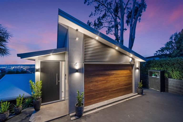 Photo of property in 4 Patchett Place, Cashmere, Christchurch, 8022