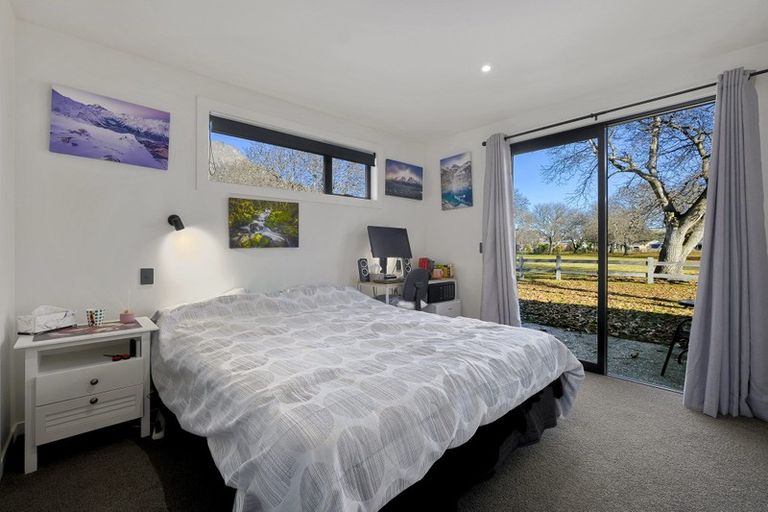 Photo of property in 13-13a Quarry Place, Lake Hayes, Queenstown, 9304