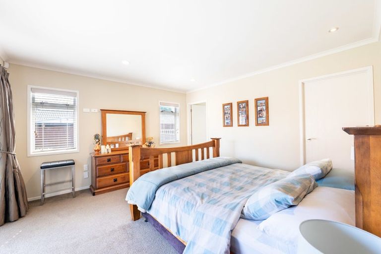Photo of property in 6 Sunnybrooke Close, Welcome Bay, Tauranga, 3112