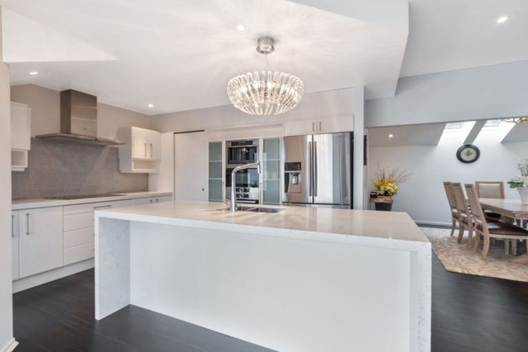 Photo of property in 82 Scarborough Road, Scarborough, Christchurch, 8081