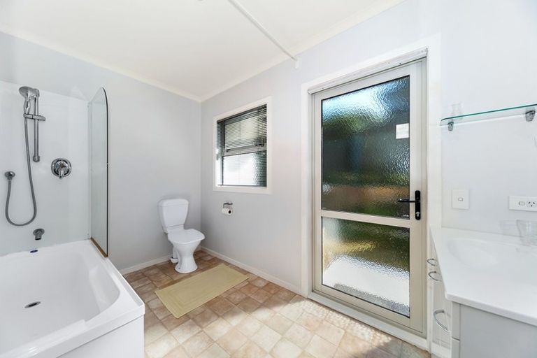 Photo of property in Acacia Court, 9/2 Jarden Mile, Nukuhau, Taupo, 3330