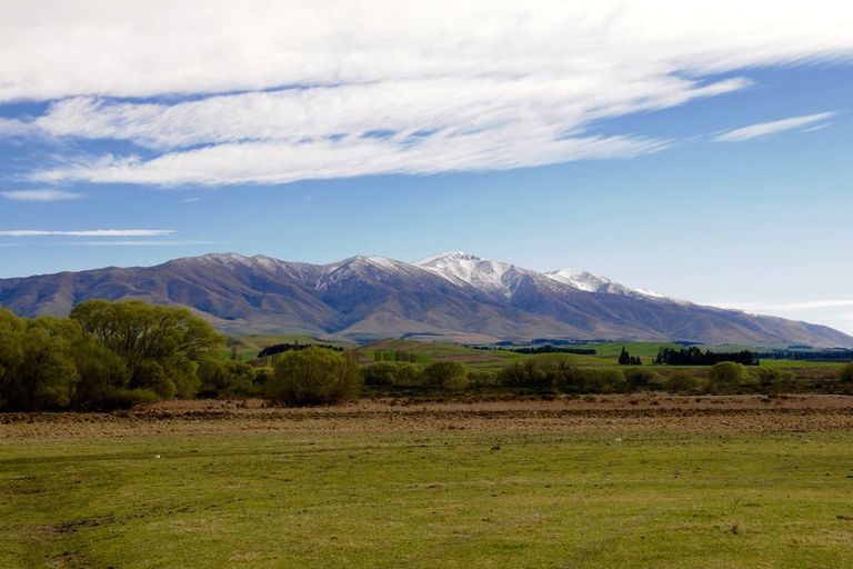 Photo of property in 307 Mchenrys Road, Hakataramea Valley, 9498