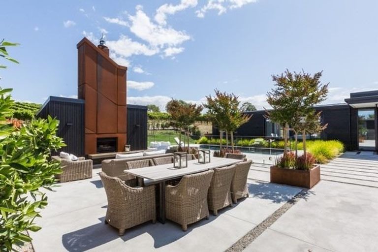 Photo of property in 25 Side Road, Haumoana, 4180