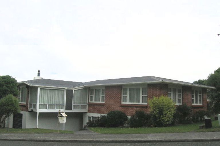 Photo of property in 75 Amapur Drive, Ngaio, Wellington, 6035