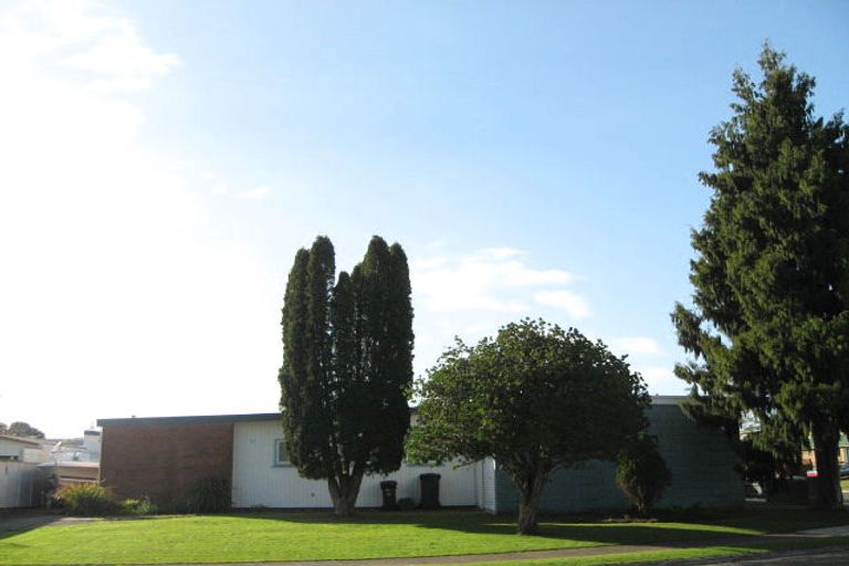 Photo of property in 42 Riverside Drive, Whakatane, 3120