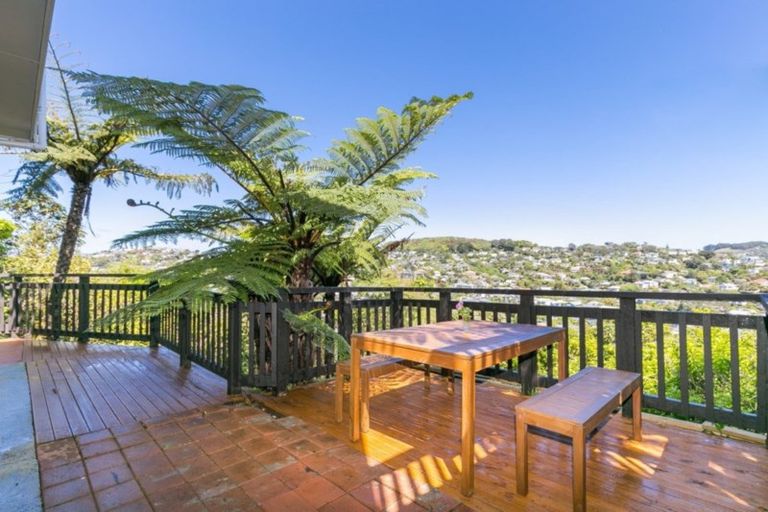 Photo of property in 2/38 Kandy Crescent, Ngaio, Wellington, 6035