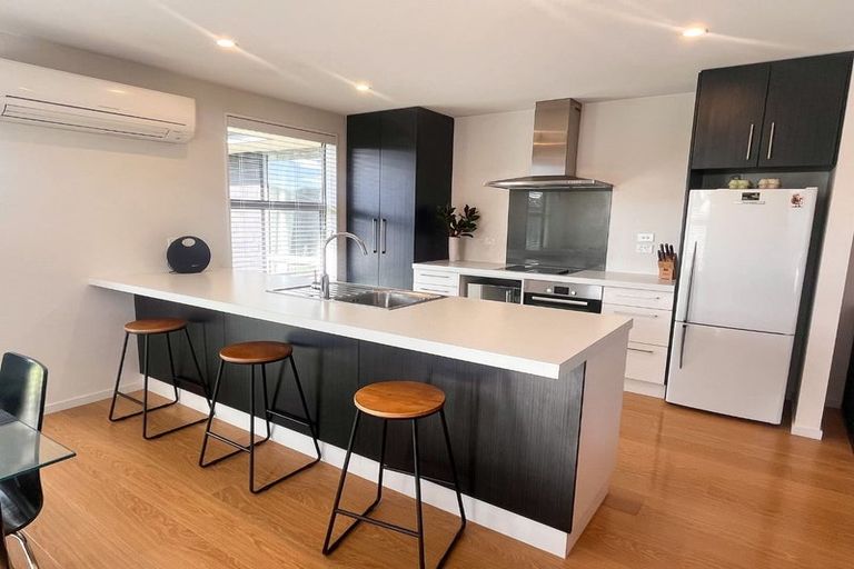 Photo of property in 10 Shale Court, Rolleston, 7614