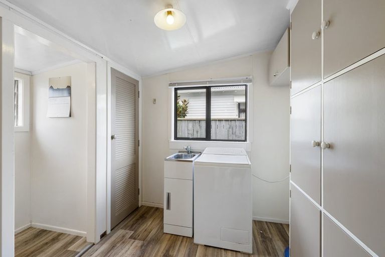 Photo of property in 11 French Street, Moturoa, New Plymouth, 4310