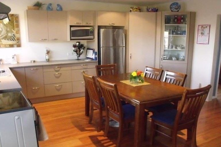 Photo of property in 171 Condell Avenue, Papanui, Christchurch, 8053