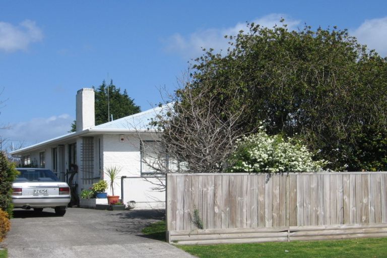 Photo of property in 8 Crane Street, Mount Maunganui, 3116