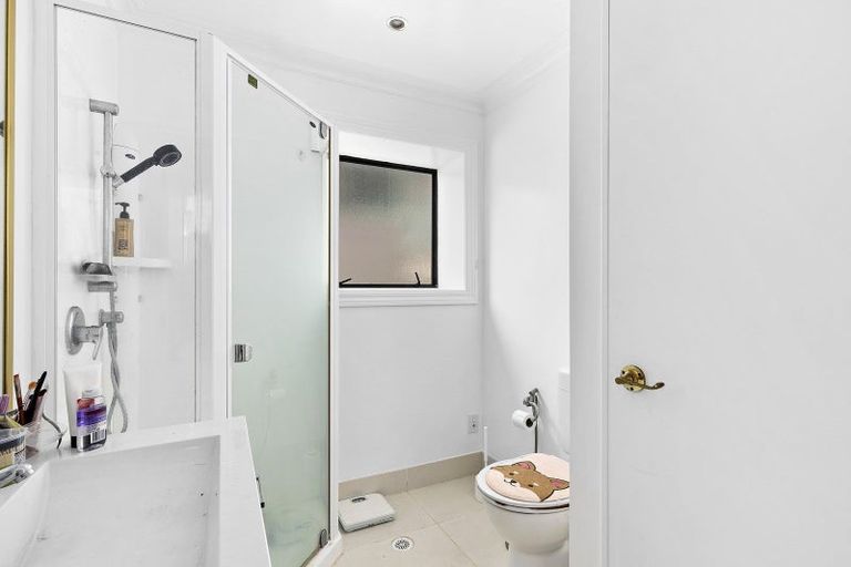 Photo of property in 22/60 Courtenay Place, Te Aro, Wellington, 6011