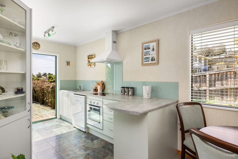 Photo of property in 2/116 Osprey Drive, Welcome Bay, Tauranga, 3112