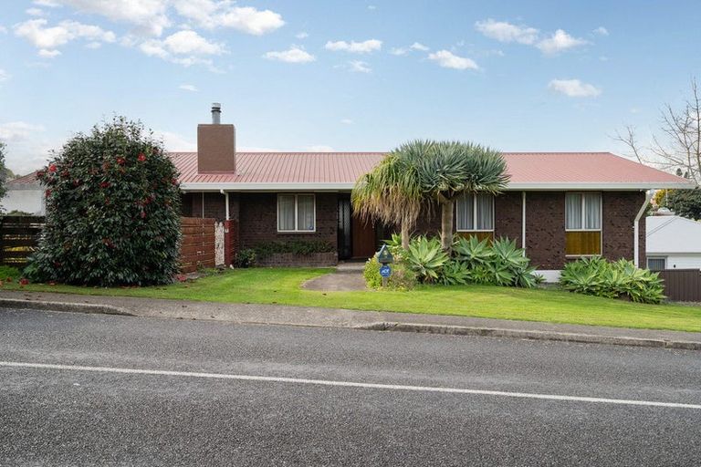 Photo of property in 14 Oroua Street, Te Puke, 3119