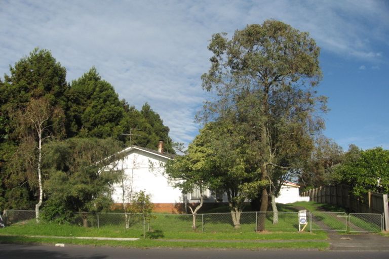 Photo of property in 133 Cascades Road, Pakuranga Heights, Auckland, 2010