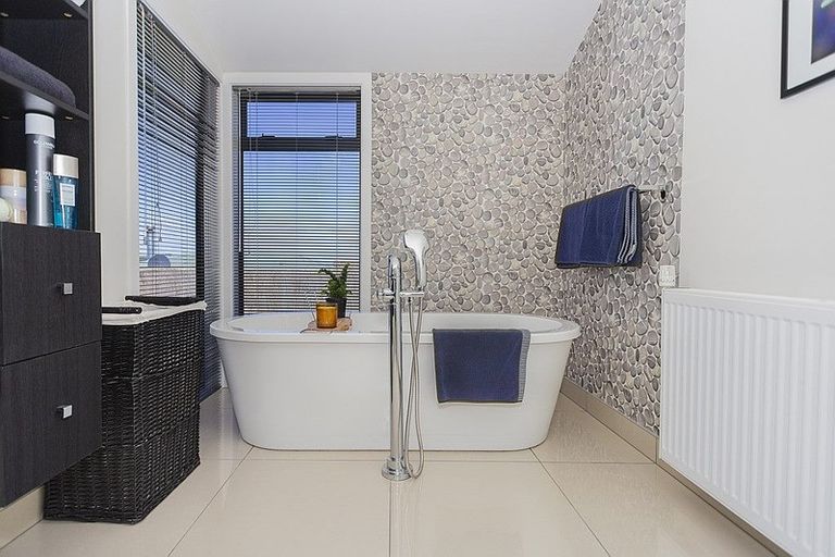 Photo of property in 56 Warren Street, Oamaru, 9400