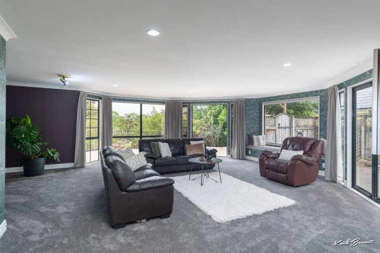 Photo of property in 29 Clearwater Terrace, Brown Owl, Upper Hutt, 5018