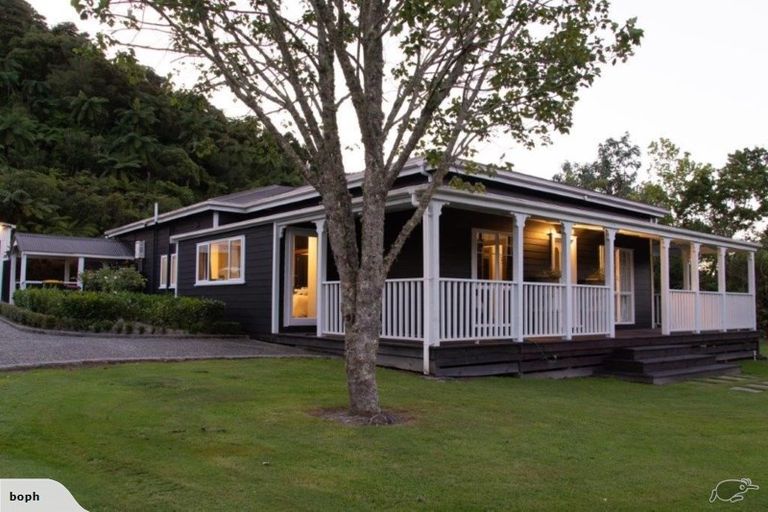 Photo of property in 232 Marsden Road, Greymouth, 7805