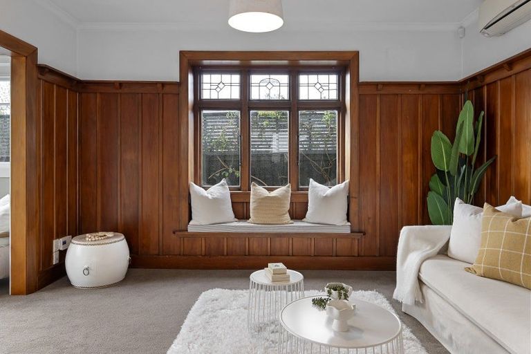 Photo of property in 139 Saint Martins Road, Saint Martins, Christchurch, 8022