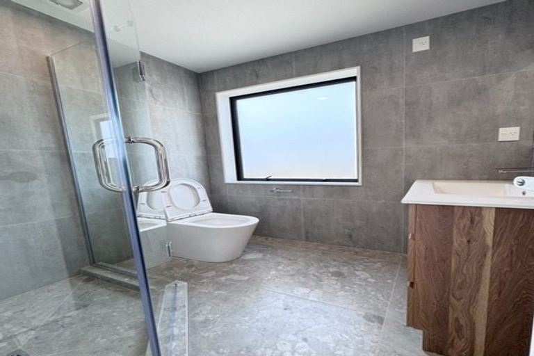 Photo of property in 153 Kowhai Road, Orewa, 0931