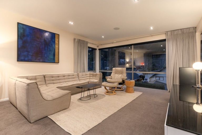 Photo of property in 72 Bowenvale Avenue, Cashmere, Christchurch, 8022