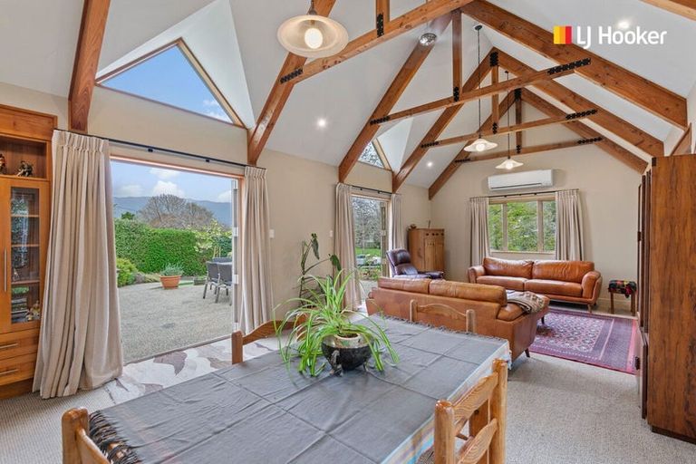 Photo of property in 19 Skerries Street, Outram, 9019