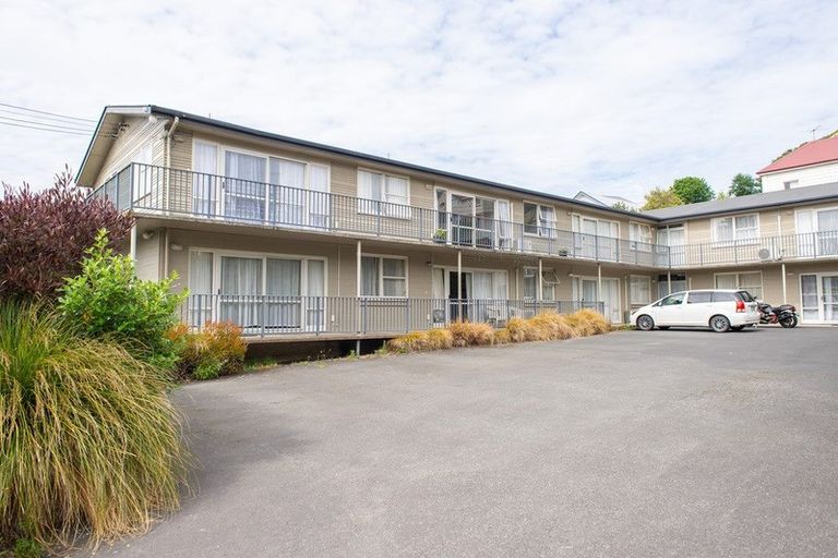 Photo of property in 77 Manor Place, Dunedin Central, Dunedin, 9016