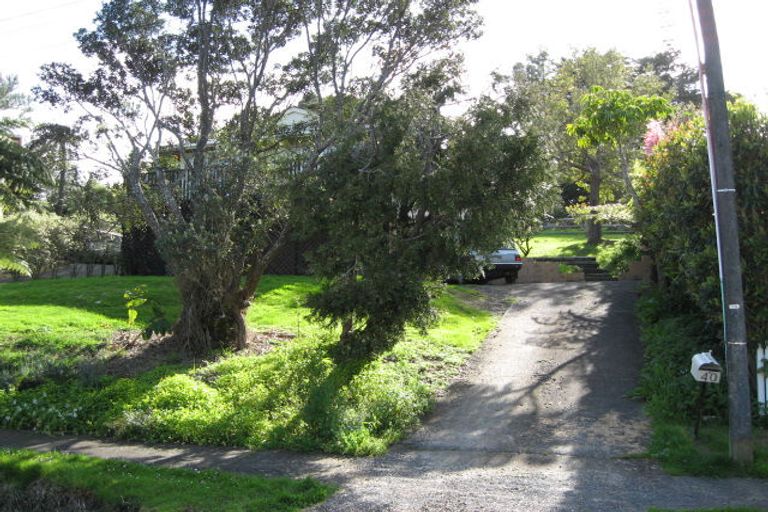 Photo of property in 40 Northfield Road, Waitakere, Auckland, 0816