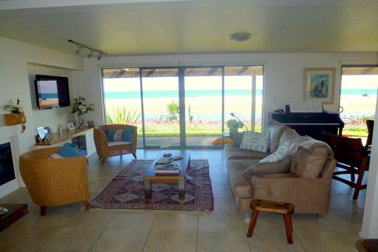 Photo of property in 14 Kotare Street, Ahipara, Kaitaia, 0481