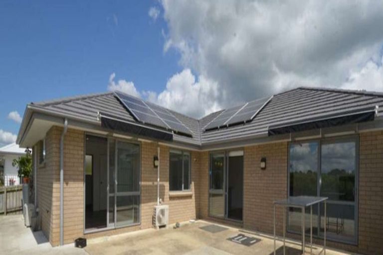 Photo of property in 56 Helenslee Road, Pokeno, 2402