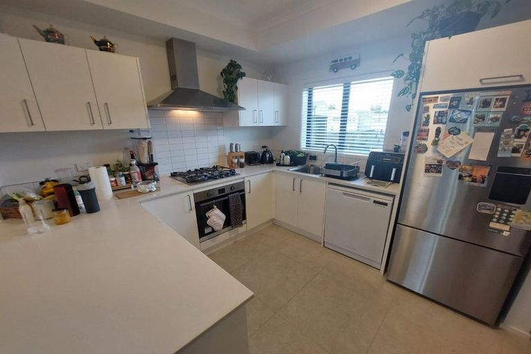 Photo of property in 47 Manarini Road, Westgate, Auckland, 0614