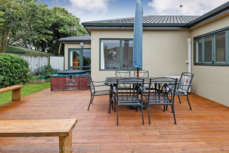Photo of property in 3 Astrid Court, Awapuni, Palmerston North, 4412