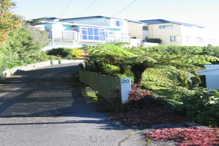 Photo of property in 20 Paparangi Crescent, Paparangi, Wellington, 6037