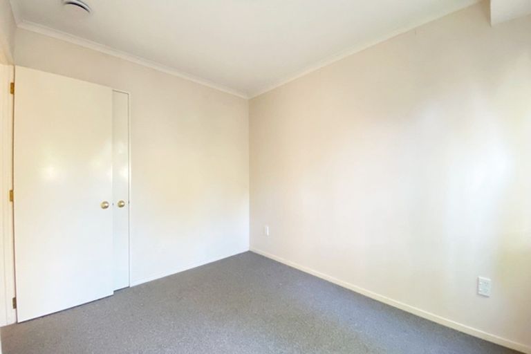 Photo of property in 3 Hawkley Close, Flat Bush, Auckland, 2019