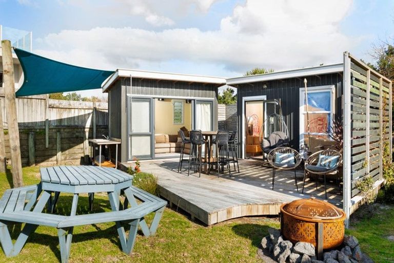 Photo of property in 262 Seaforth Road, Waihi Beach, 3611