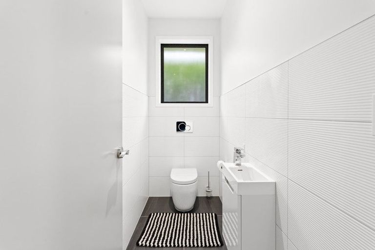 Photo of property in 78 Riverhead Point Drive, Riverhead, 0820