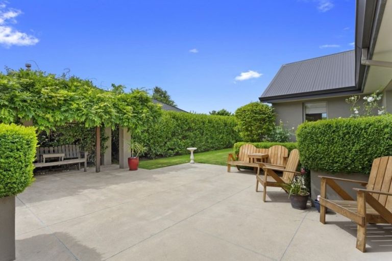Photo of property in 6 Carmana Gardens, Rangiora, 7400